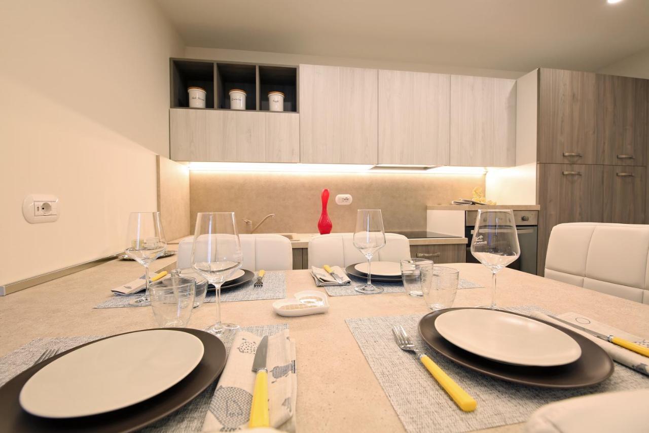 Appartamento Giardino เบลลาโจ ภายนอก รูปภาพ