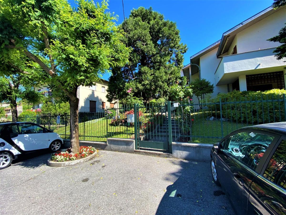 Appartamento Giardino เบลลาโจ ภายนอก รูปภาพ