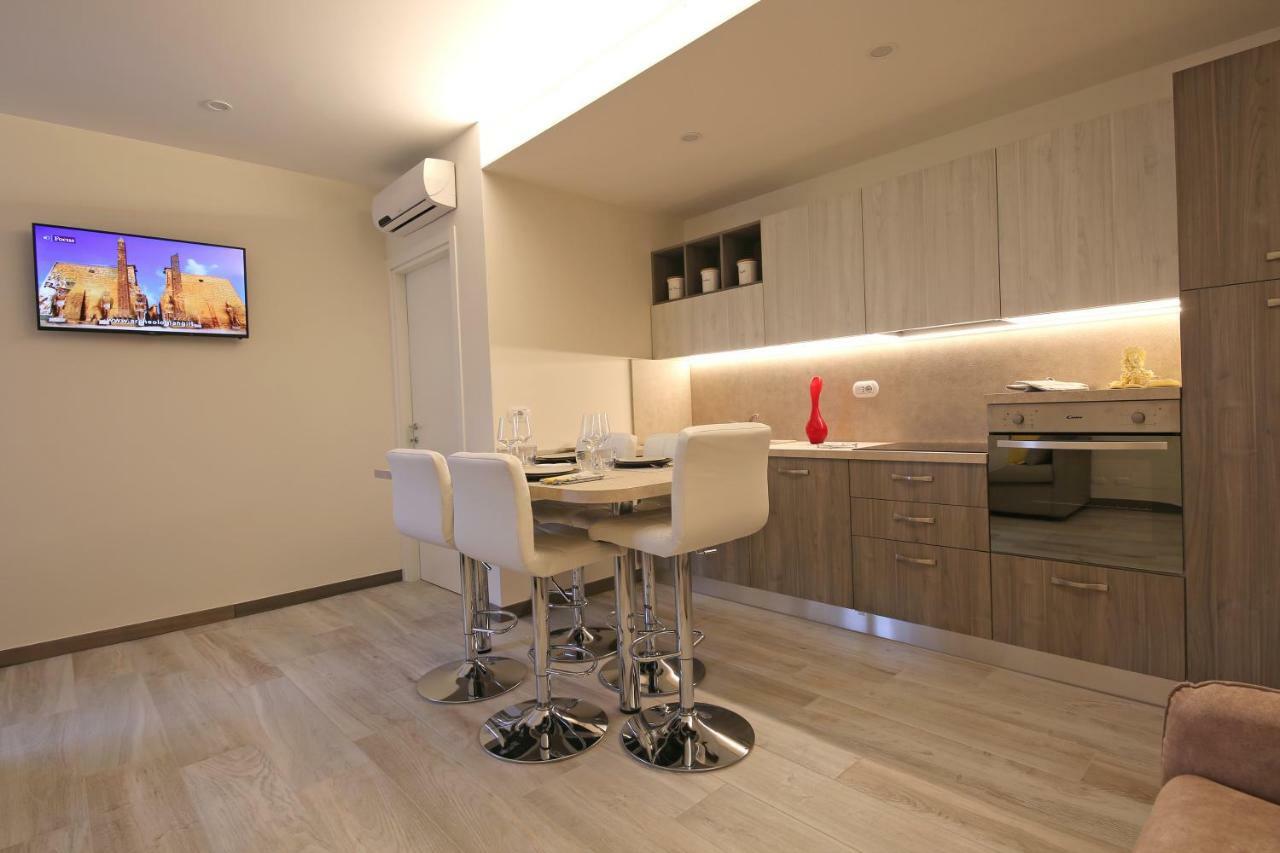 Appartamento Giardino เบลลาโจ ภายนอก รูปภาพ